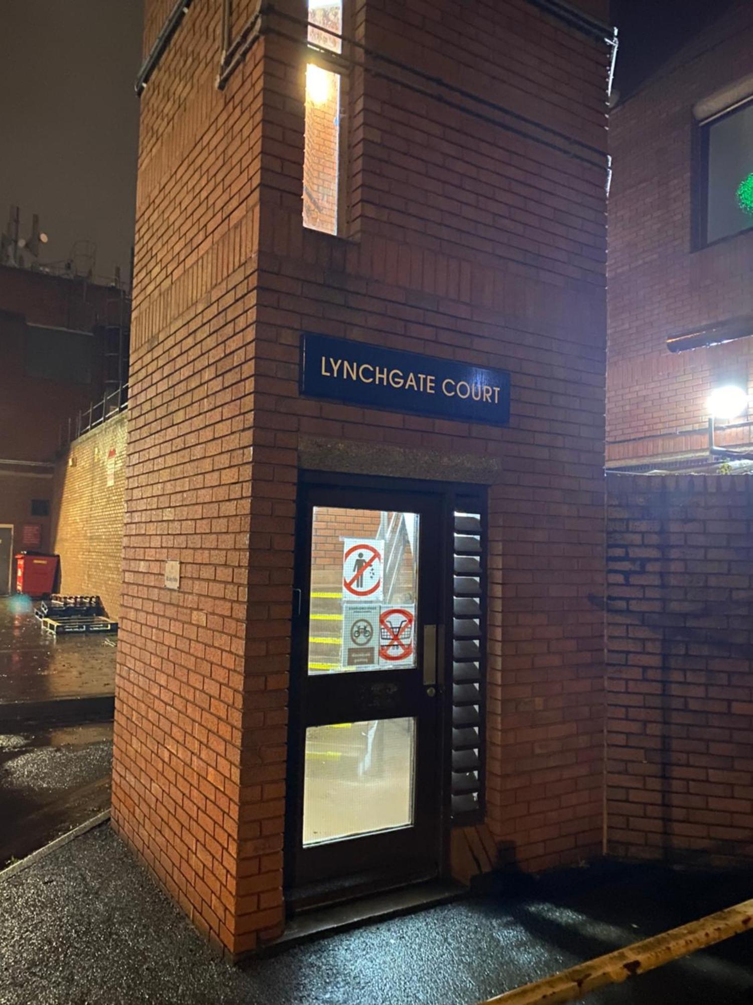 Two-Bedroom Flat Close To Uni & Shopping Center With Free Parking Coventry Esterno foto